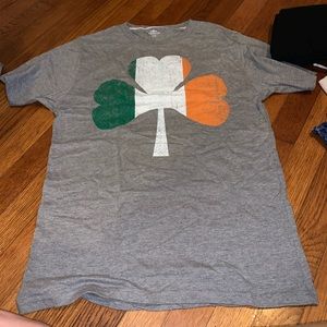 Clover T-shirt